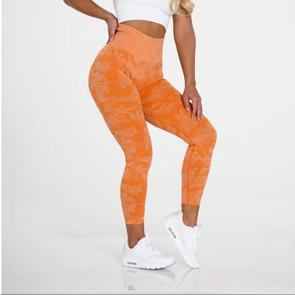 NVGTN Burnt Orange Camo Seamless Leggings